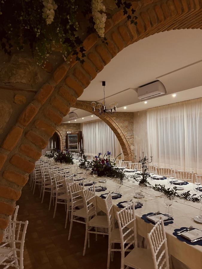 Tenuta Un Posto al Sole B&B Luxury Rossano Stazione Esterno foto